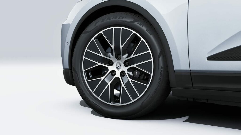 Porsche Macan 470Kw Turbo 100Kwh Black #10