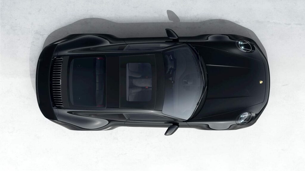 Porsche 911 911 Carrera 4 Gts Black #4