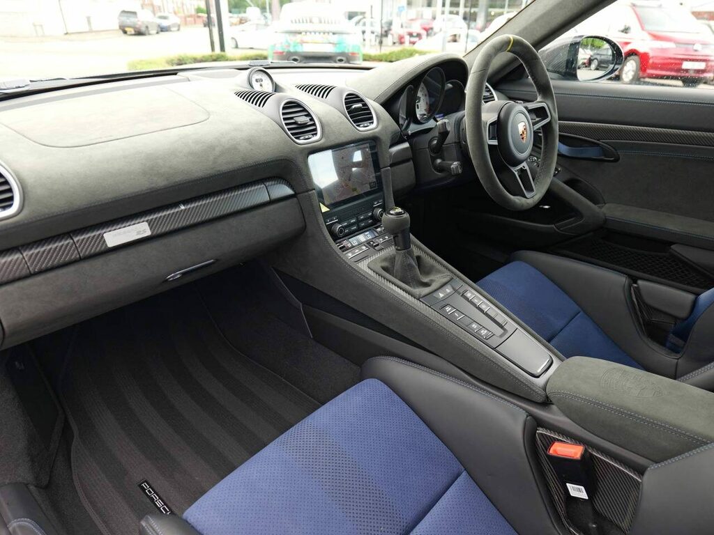 Porsche 718 Petrol Black #5
