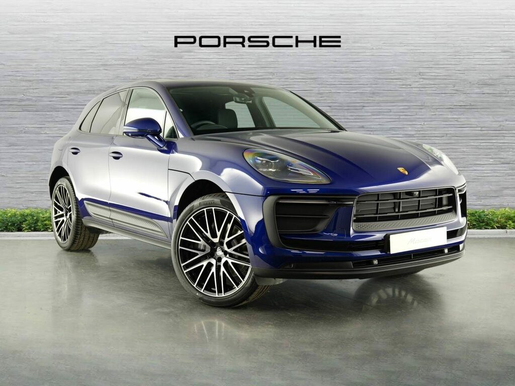 Porsche Macan Petrol Blue