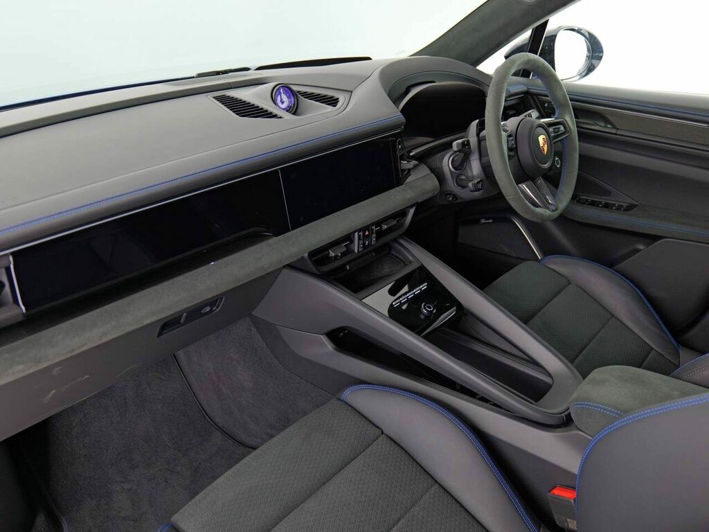 Porsche Macan V6 Gts Pdk Euro 6 Grey #25
