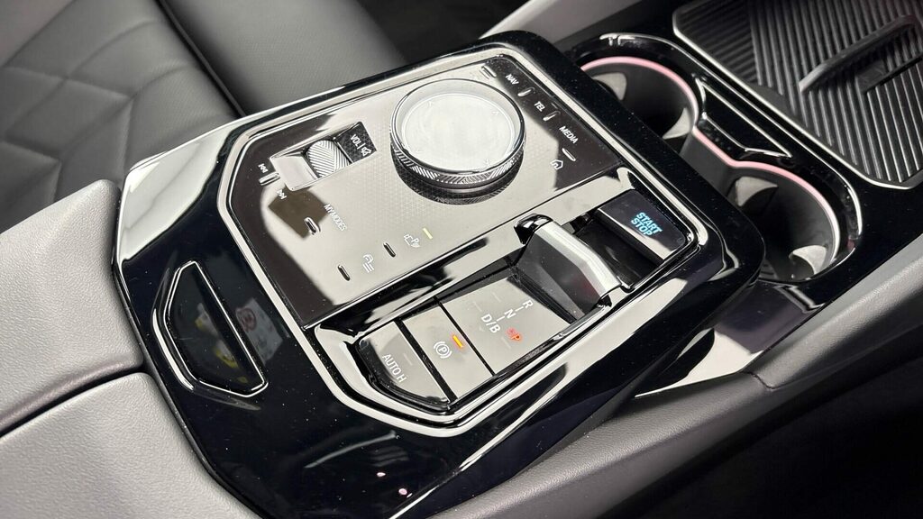 BMW i5 250Kw Edrive40 M Sport Pro 84Kwh Black #10