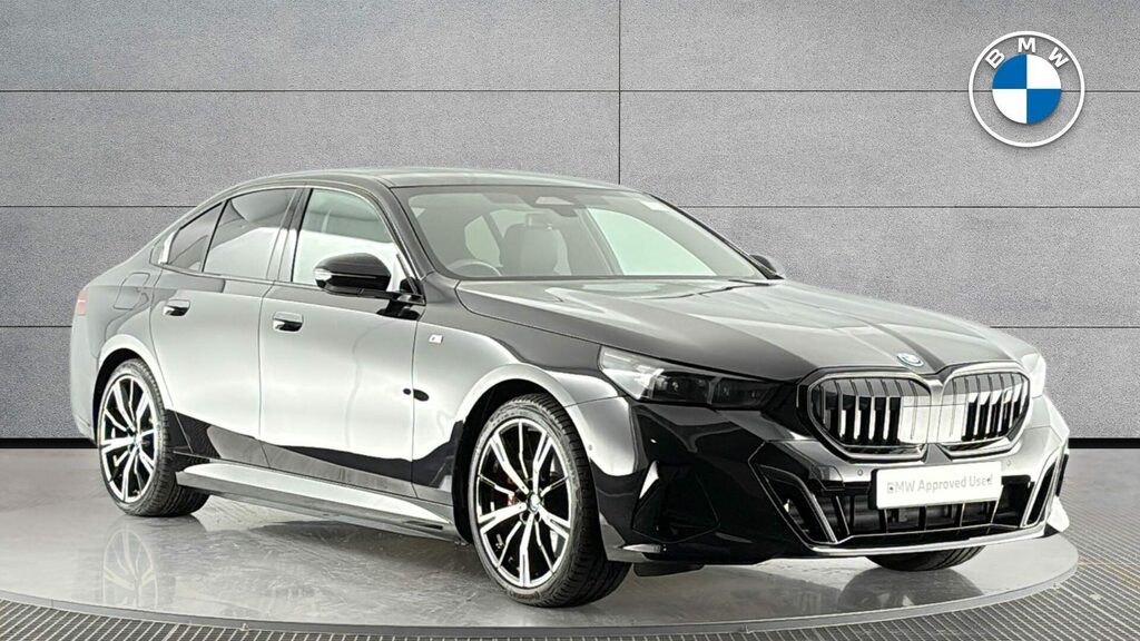 BMW i5 Saloon Blue