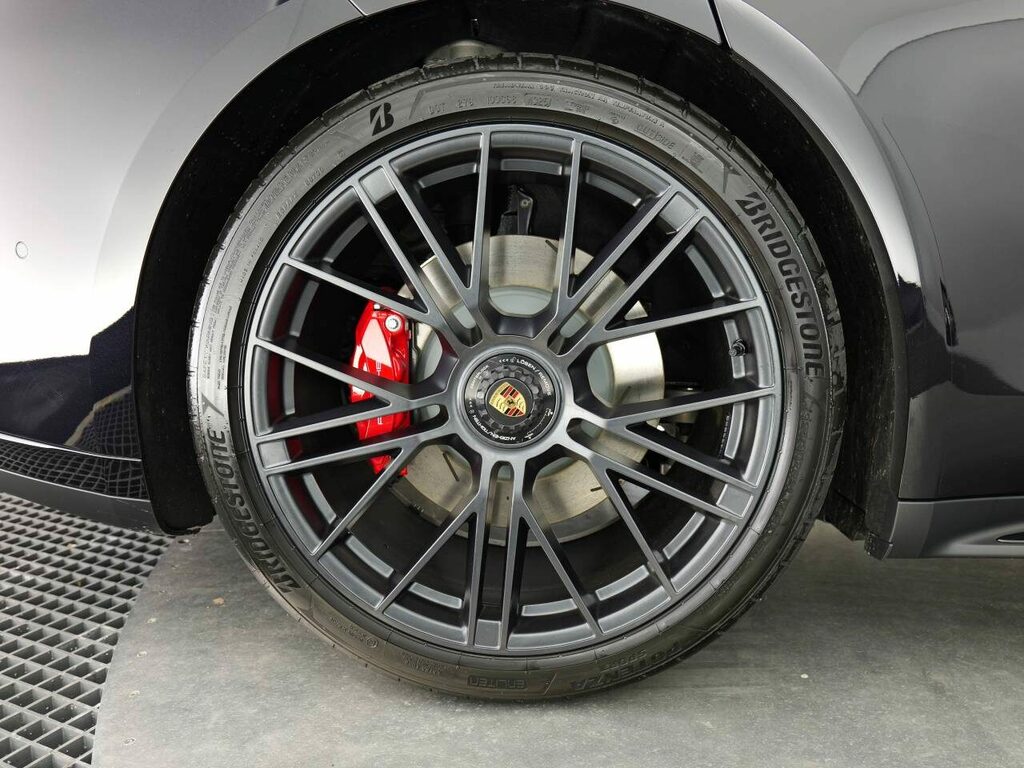 Porsche Panamera 2.9 L 4 E-hybrid Sport Turismo Platinum Edition Se #8