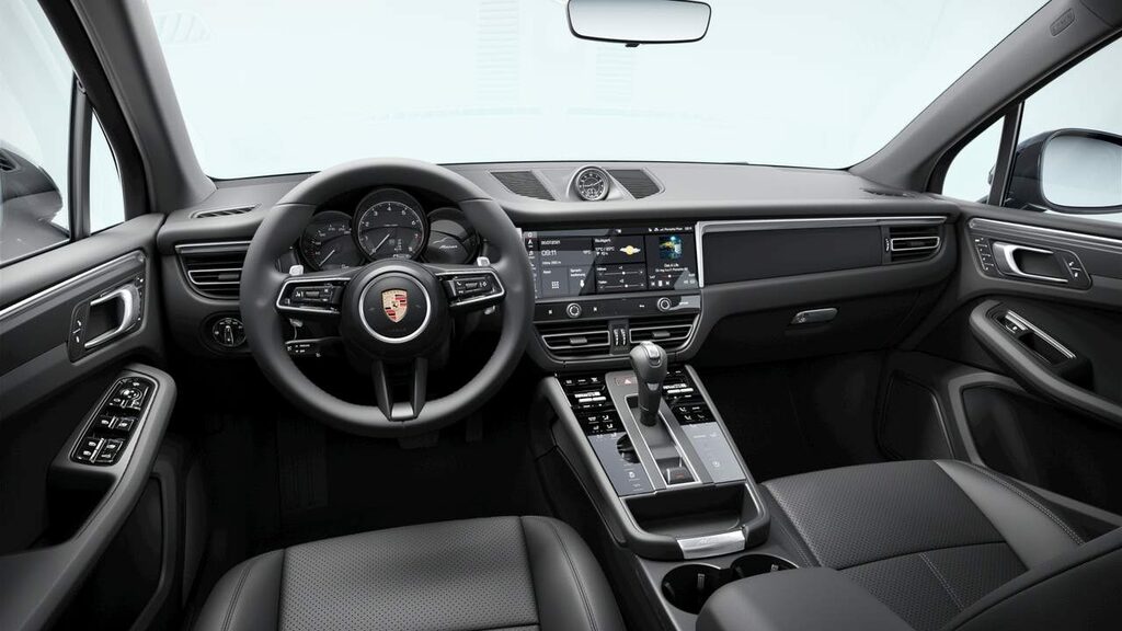 Porsche Macan Petrol Black #6