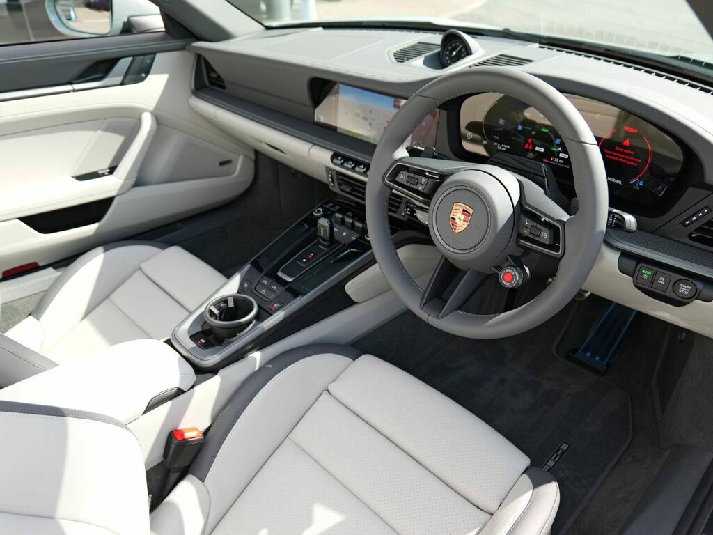 Porsche 911 Petrol Green #4