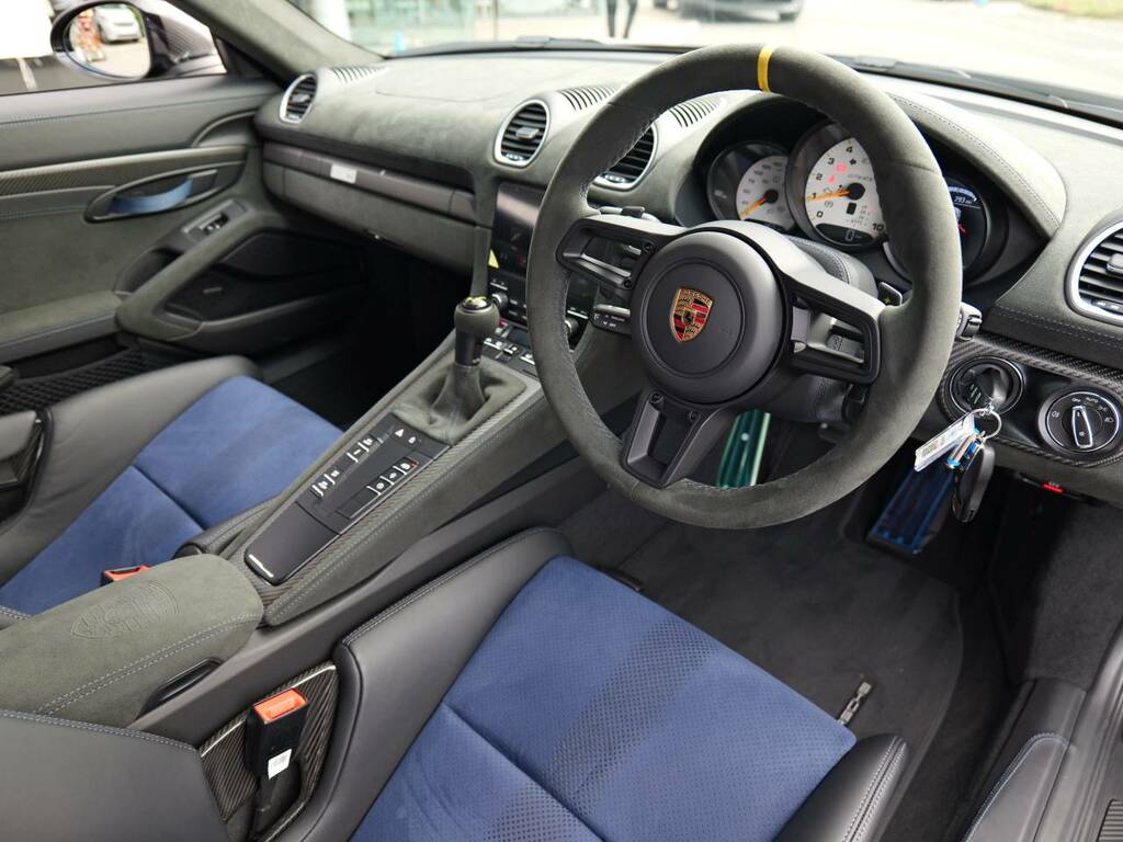 Porsche 718 Cayman Gt4 Rs Black #4
