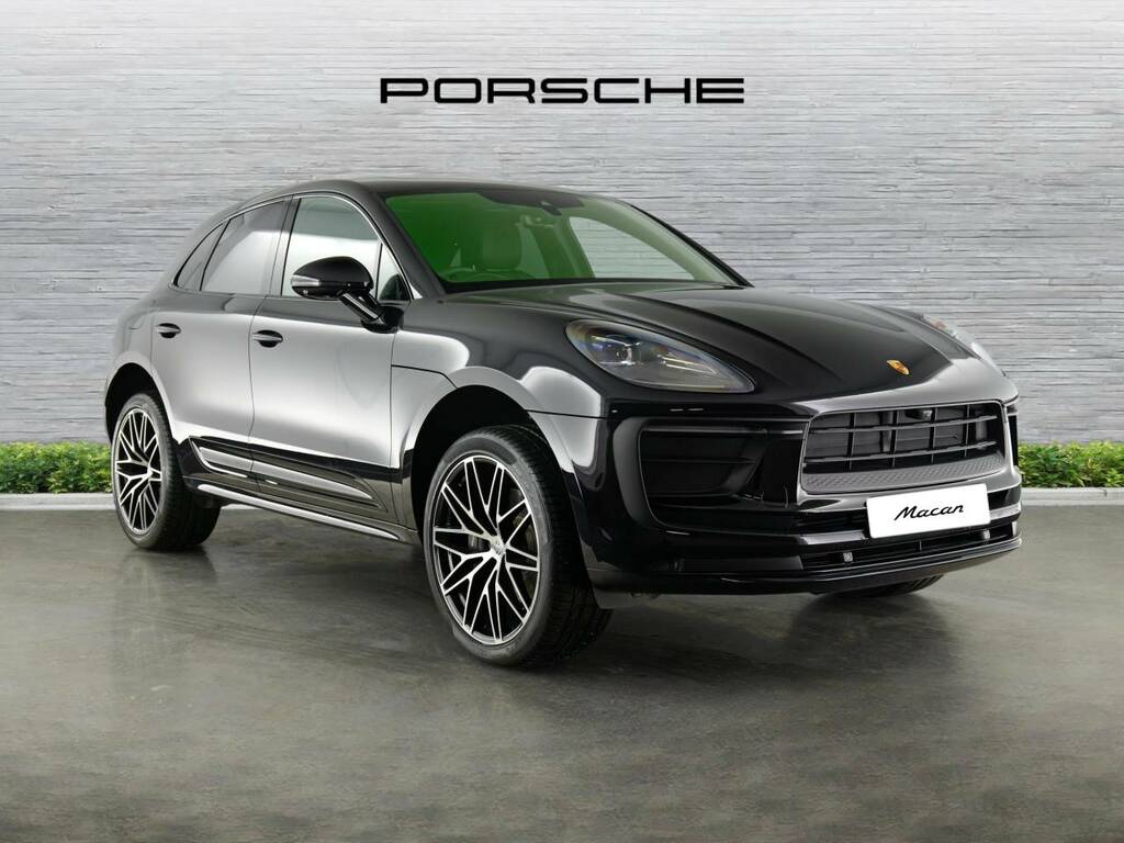Porsche Macan T Black
