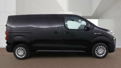 Toyota PROACE Proace Icon Ev Black #5