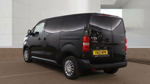 Toyota PROACE Proace Icon Ev Black #3