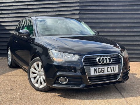 Audi A1 1.6 A1 Sport Black #2