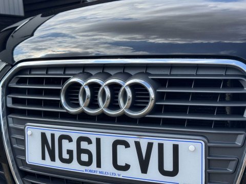 Audi A1 1.6 A1 Sport Black #4