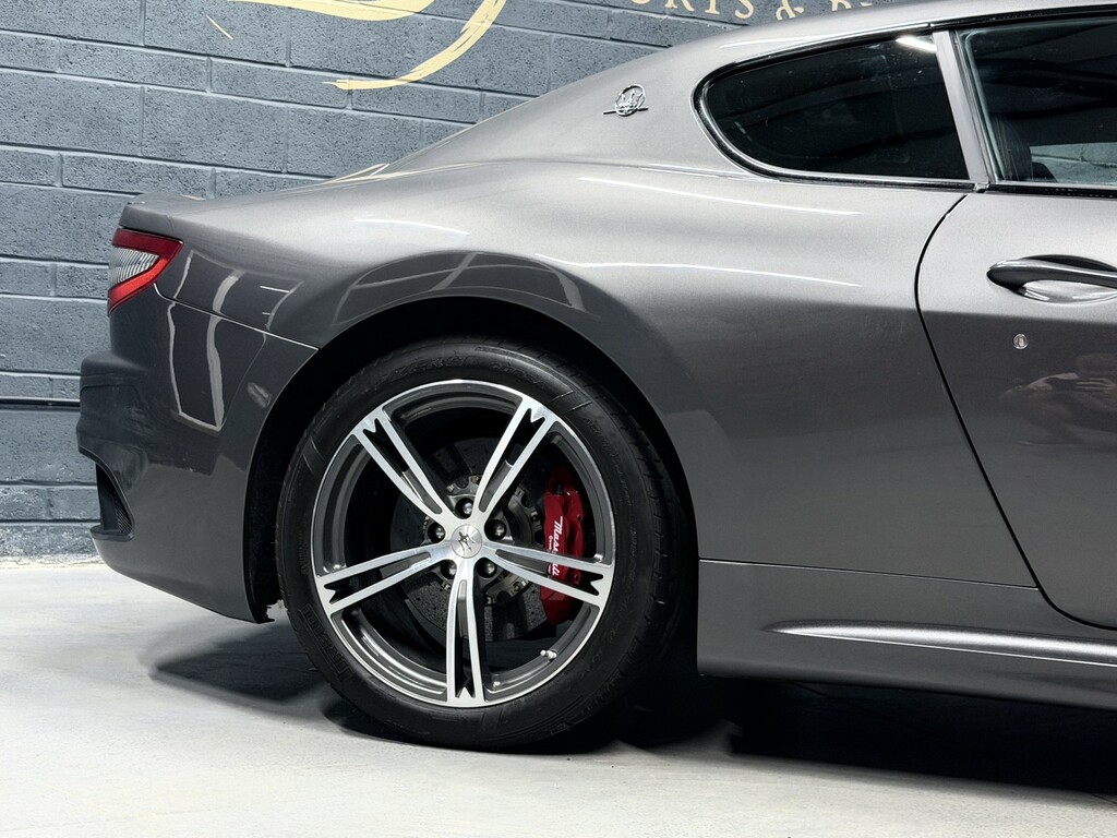 Maserati GranTurismo S Grey #33