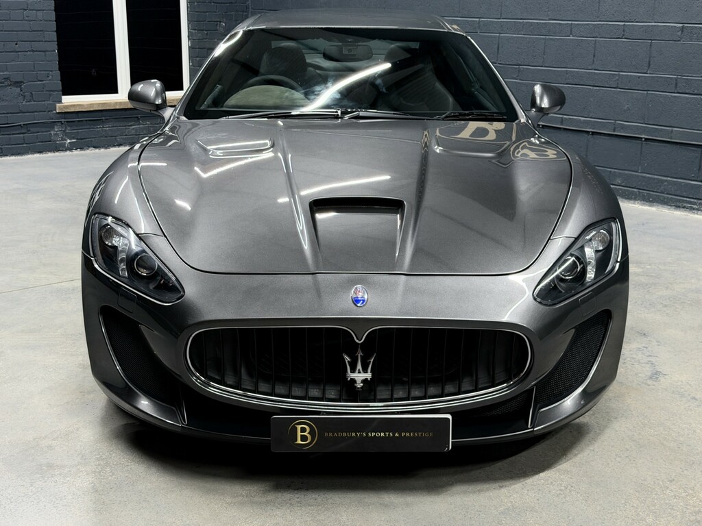 Maserati GranTurismo S Grey #21