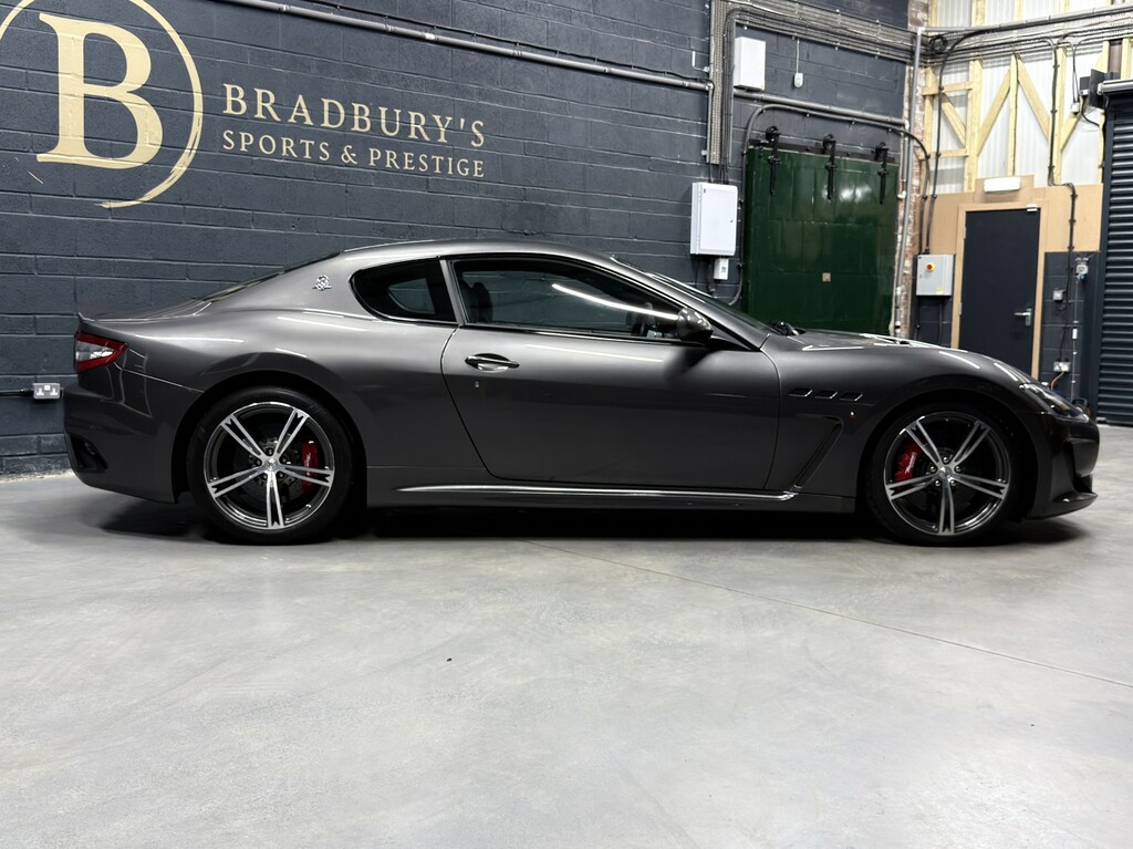 Maserati GranTurismo S Grey #35