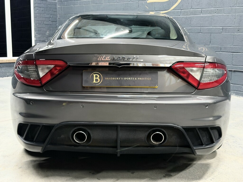 Maserati GranTurismo S Grey #67