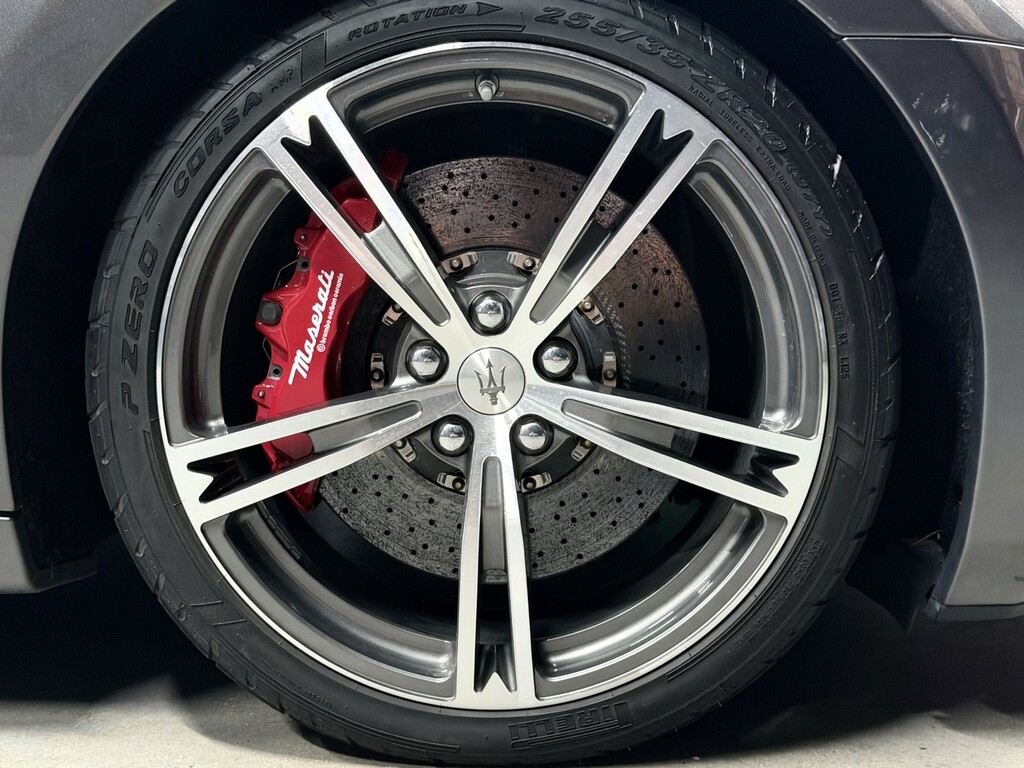 Maserati GranTurismo S Grey #30