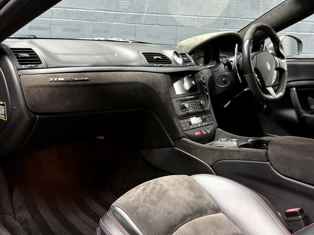 Maserati GranTurismo S Grey #84