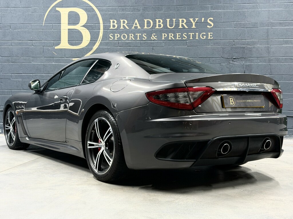 Maserati GranTurismo S Grey #52