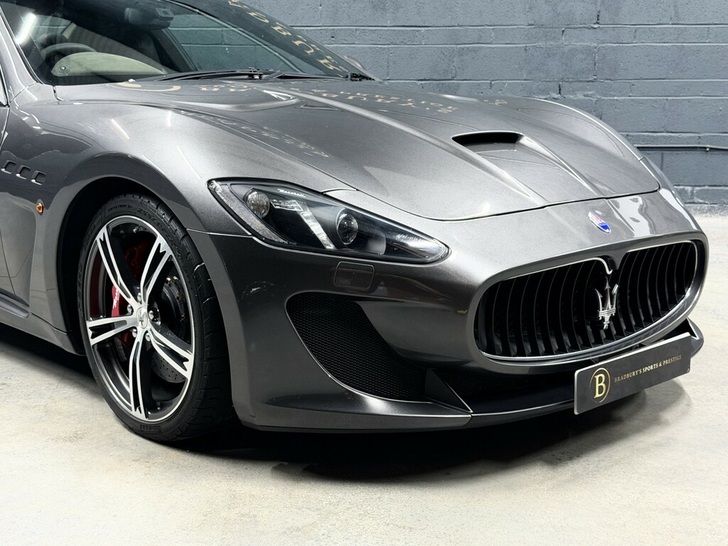 Maserati GranTurismo S Grey #24