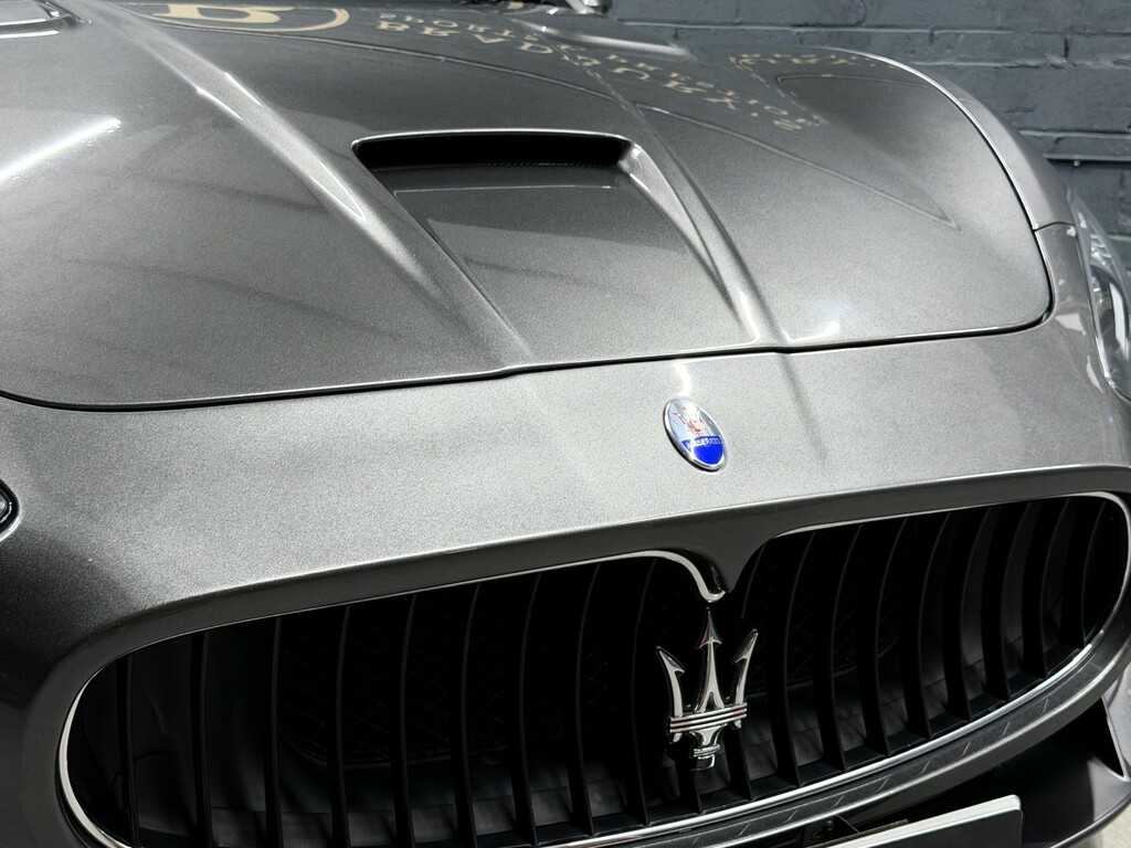 Maserati GranTurismo S Grey #45