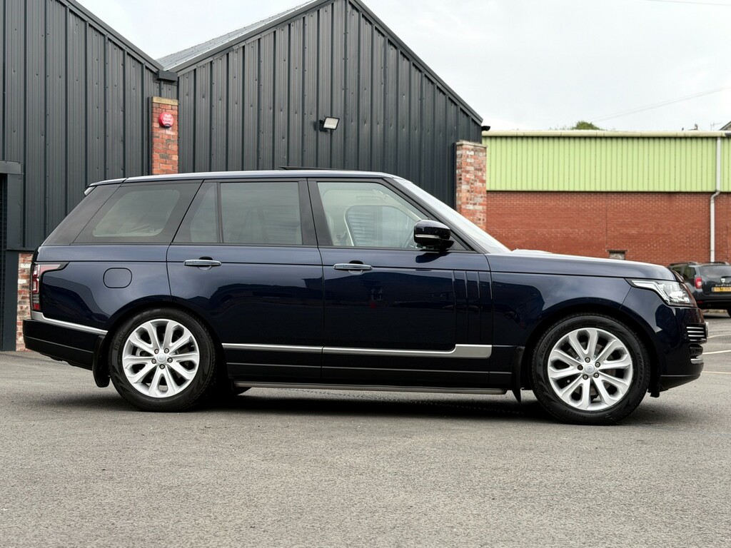 Land Rover Range Rover 4.4 Sdv8 339 Bhp Grey #27