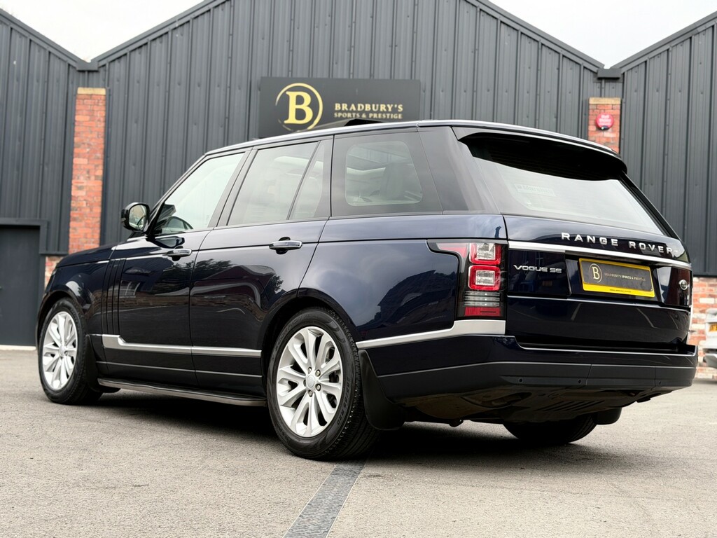 Land Rover Range Rover 4.4 Sdv8 339 Bhp Grey #34