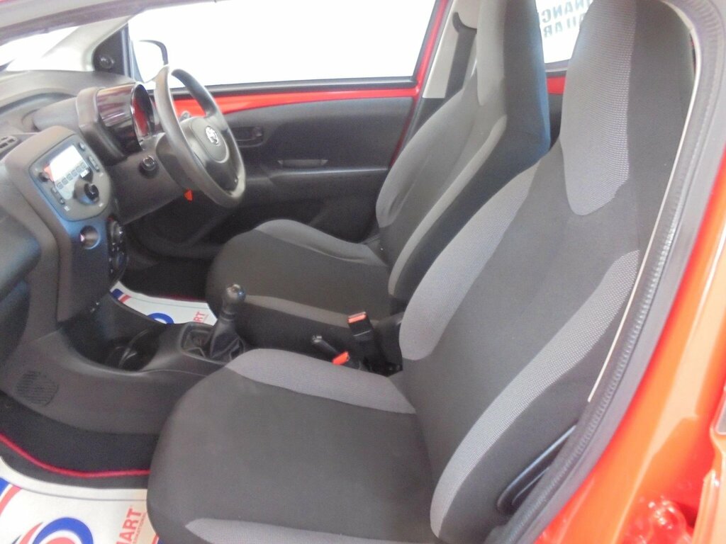 Toyota Aygo 1.0 Vvt-i X Euro 5 Euro 5 Red #5