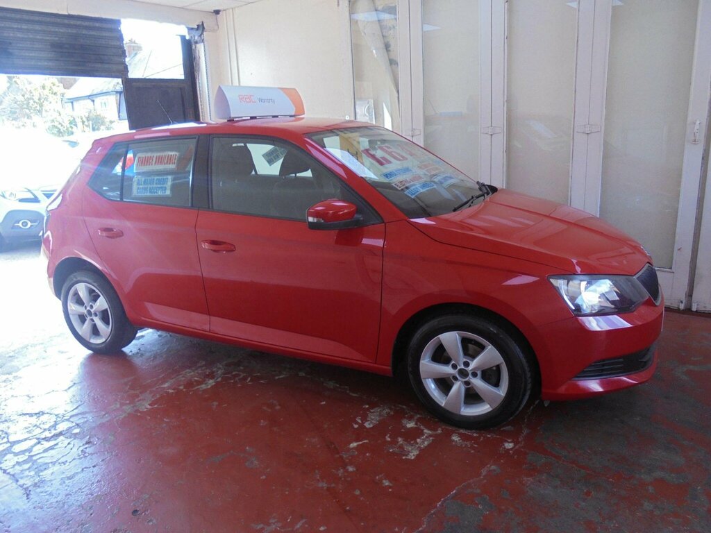 Skoda Fabia 1.0 Se Euro 6 Ss Red