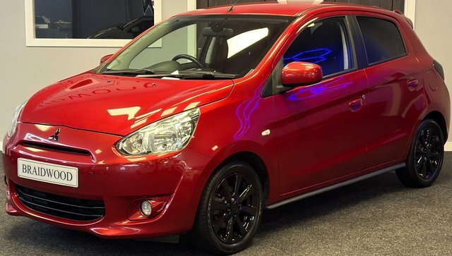 Mitsubishi Mirage Hatchback Red #5