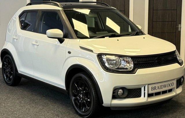 Suzuki Ignis Hatchback White #3