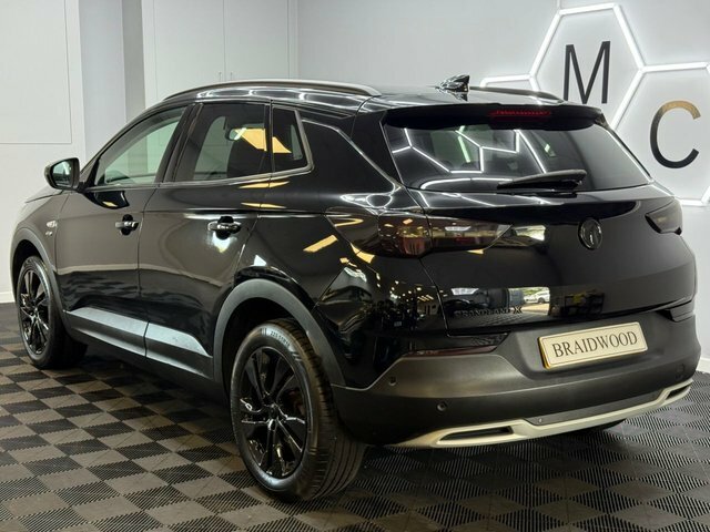 Vauxhall Grandland X Suv Black #2