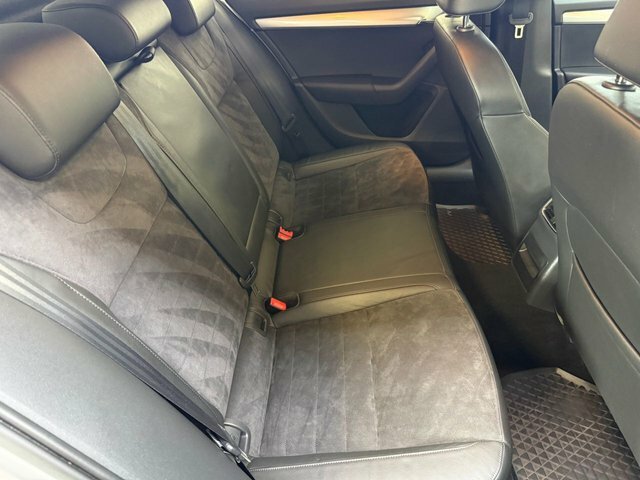 Skoda Octavia 2.0 Tfsi Vrs Estate Euro 6 Ss Blue #10