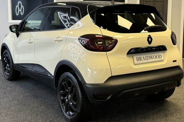 Renault Captur Suv SJ17VFK White #3