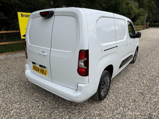 Peugeot Partner Bluehdi 950 Asphalt Long KO24VBJ White #4
