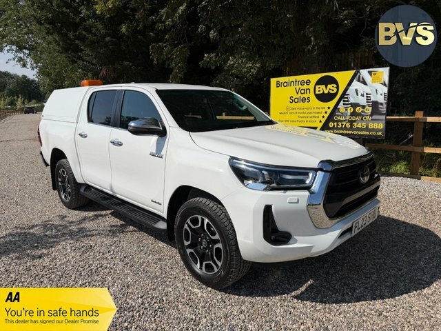Toyota HILUX D-4d Invincible Pickup Double White