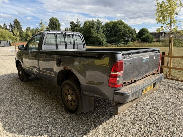 Toyota HILUX D-4d Hl2 Pickup Grey #6
