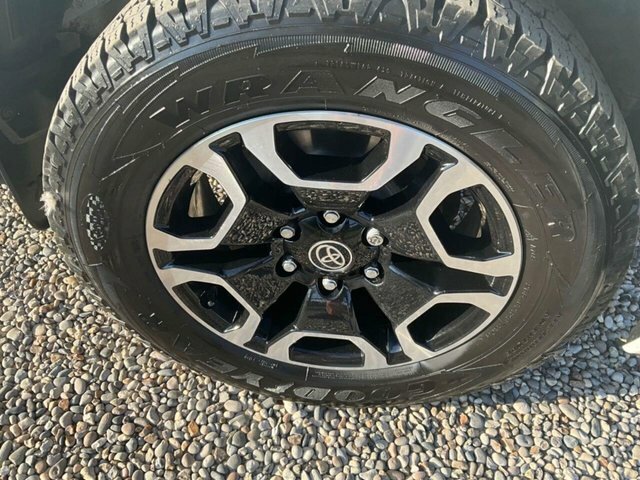 Toyota HILUX Active 2.4 D-4d Dcab Black #12