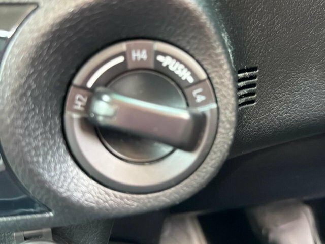 Toyota HILUX Active 2.4 D-4d Dcab Black #25