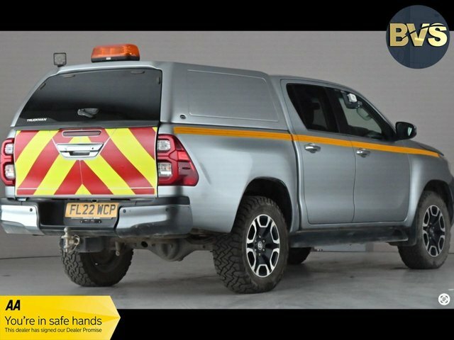 Toyota HILUX D-4d Invincible Pickup Double Silver #2