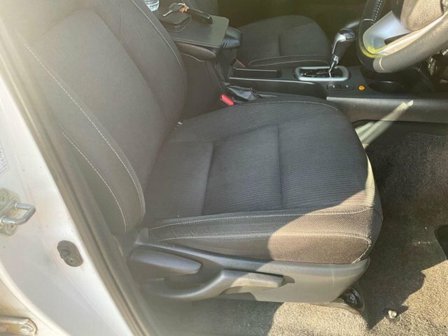 Toyota HILUX Active Pick Up 2.4 D-4d Grey #45