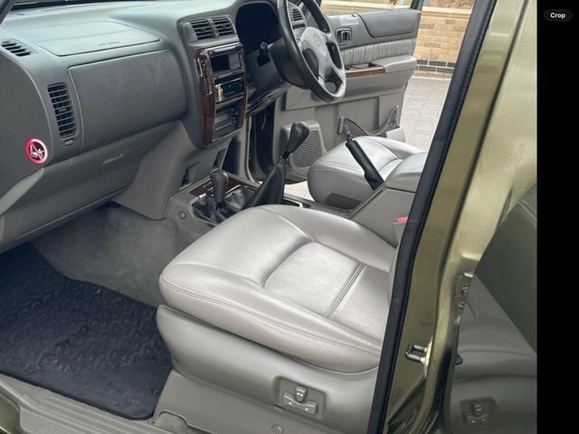 Nissan Patrol Td Se Suv Green #15