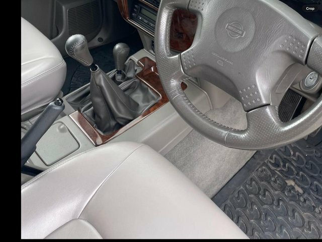 Nissan Patrol Td Se Suv Green #8