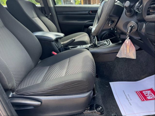 Toyota HILUX D-4d Active Pickup Double Grey #5
