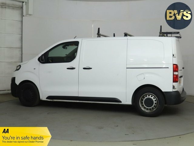 Citroen Dispatch Bluehdi 1000 Enterprise M White #3