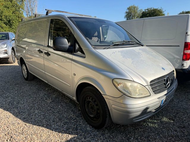 Mercedes-Benz Vito Vito 2.2L 115 Bhp Silver #4