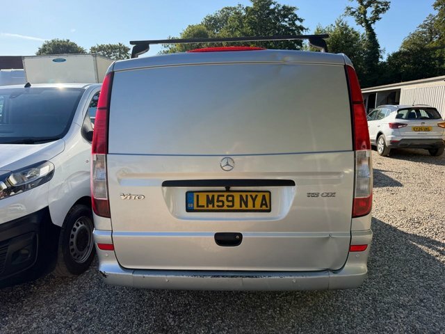 Mercedes-Benz Vito Vito 2.2L 115 Bhp Silver #6
