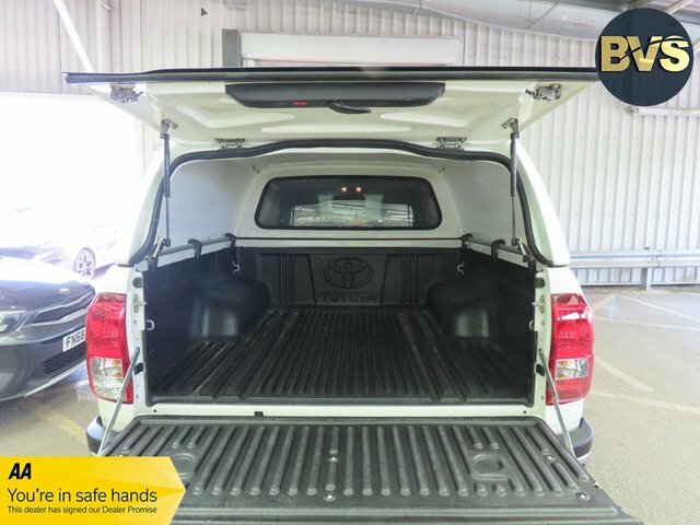 Toyota HILUX 2.4 D-4d Active 4Wd Euro 6 3.5T Black #10
