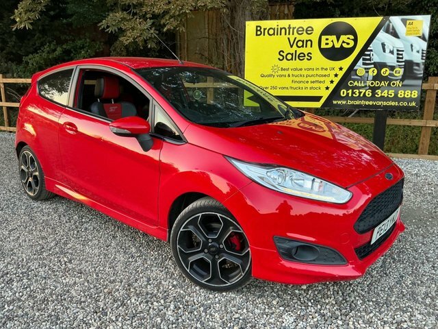 Ford Fiesta 1.0 Ecoboost 125 Titanium Zero Road Tax Red #1