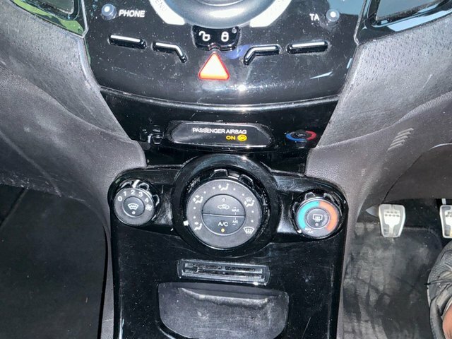 Ford Fiesta 1.0 Ecoboost 125 Titanium Zero Road Tax Red #13